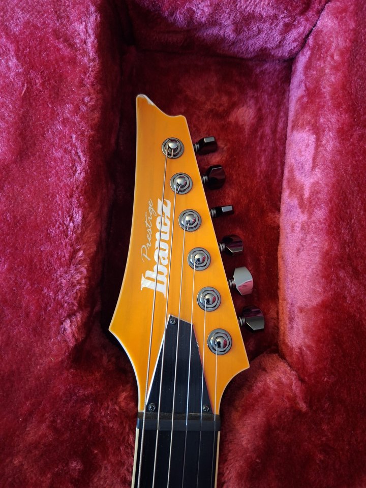 Ibanez RGR5221-TFR Prestige de segunda mano · Foto 3 de 7 · Madrid · 1200 €