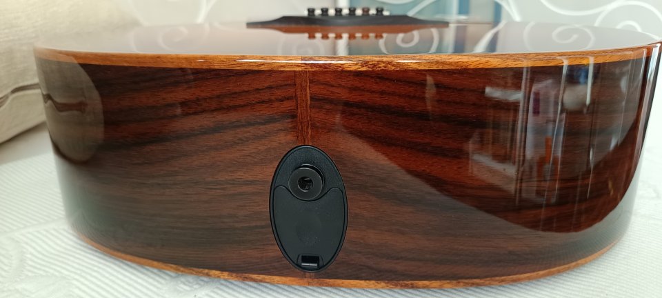 Taylor 714ce Western Sunburst de segunda mano · Foto 7 de 10 · Bizkaia · 2250 €
