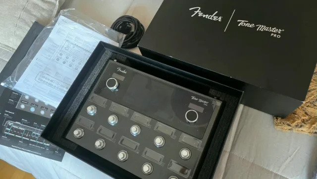 Fender Tone Master Pro Pedalera Multiefectos de segunda mano · Foto 7 de 7 · A Coruña · 1300 €