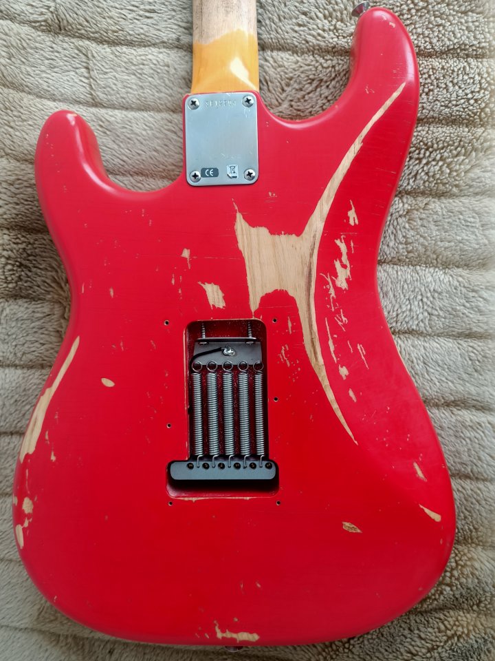Fender Stratocaster Mark Knopfler signature de segunda mano · Foto 8 de 10 · Cádiz · 3500 €