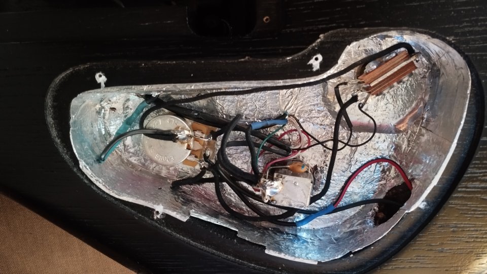 Guitarra Mensinger Custom Joker