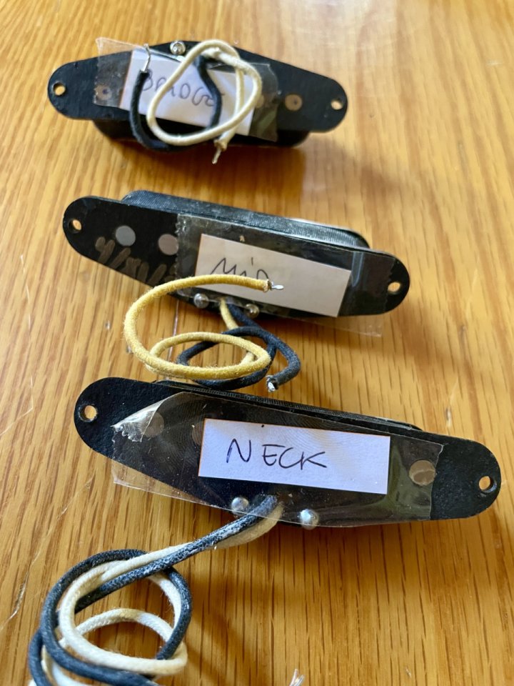 Set pastillas Stratocaster pre CBS