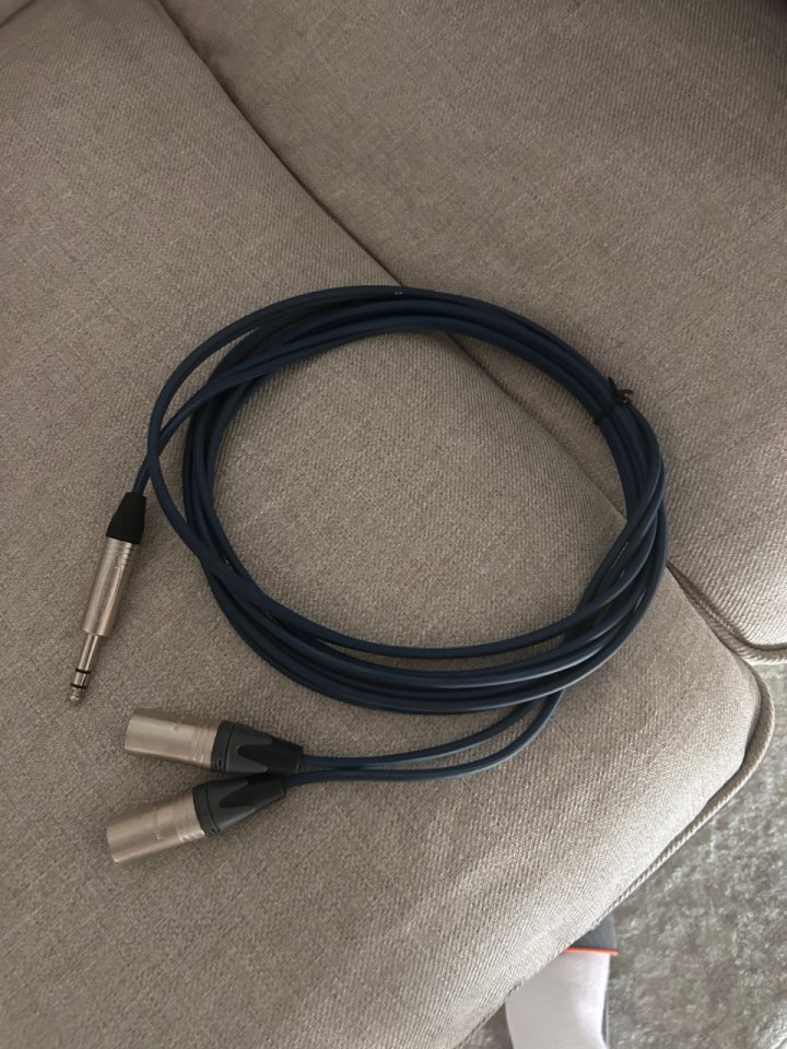 Cable especial para monitores de Studio de segunda mano · Illes Balears · 30 €