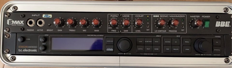 BMAX BASS PREAMP + BBE Sonic Maximizer + TC Gmajor de segunda mano · Foto 3 de 3 · Ciudad Real · 420 €