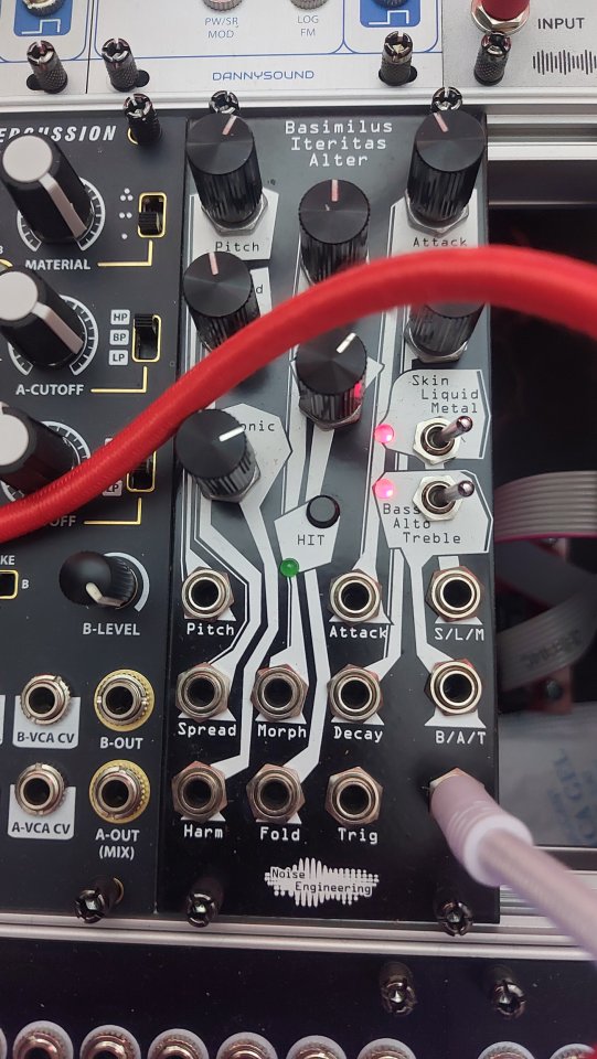 Noise Engineering Basimilus Iteritas Alter Black de segunda mano · Barcelona · 260 €