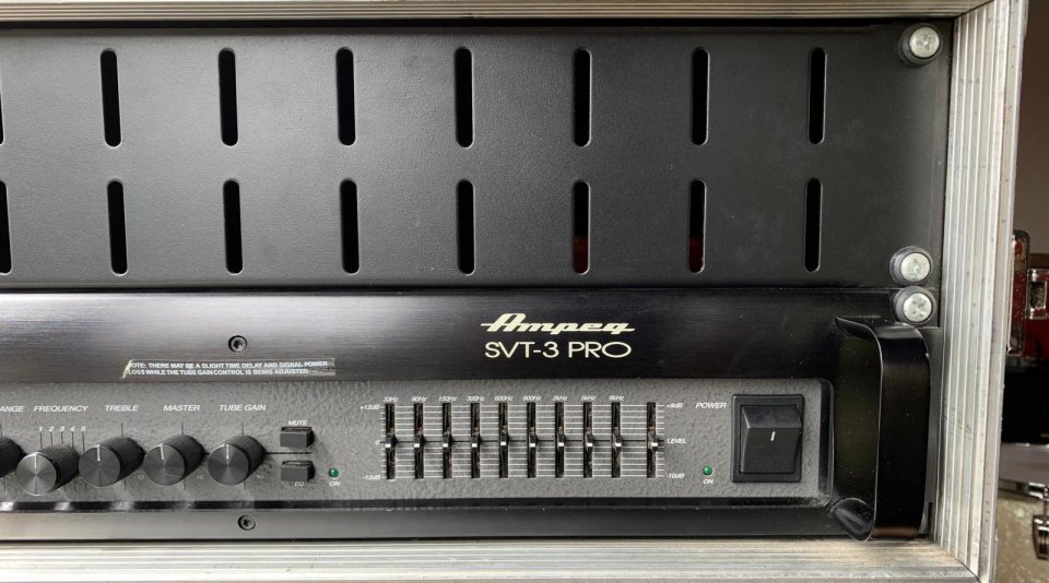 Ampeg SVT-3 Pro de segunda mano · Foto 1 de 4 · A Coruña · 500 €