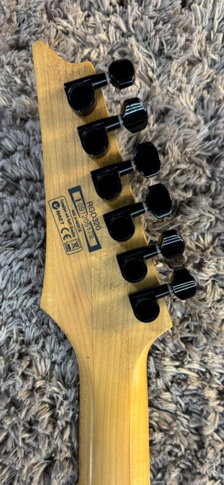 Ibanez RGD320, REBAJADA A 300€