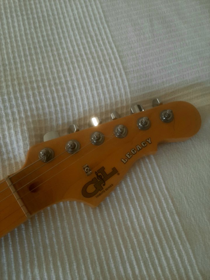 GYL STRATOCASTER LEGACY de segunda mano · Foto 5 de 6 · Illes Balears · 460 €