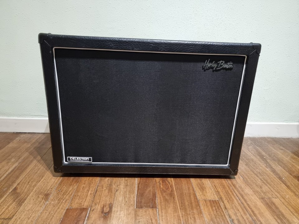 Pantalla Harley Benton G212 Celestion V30