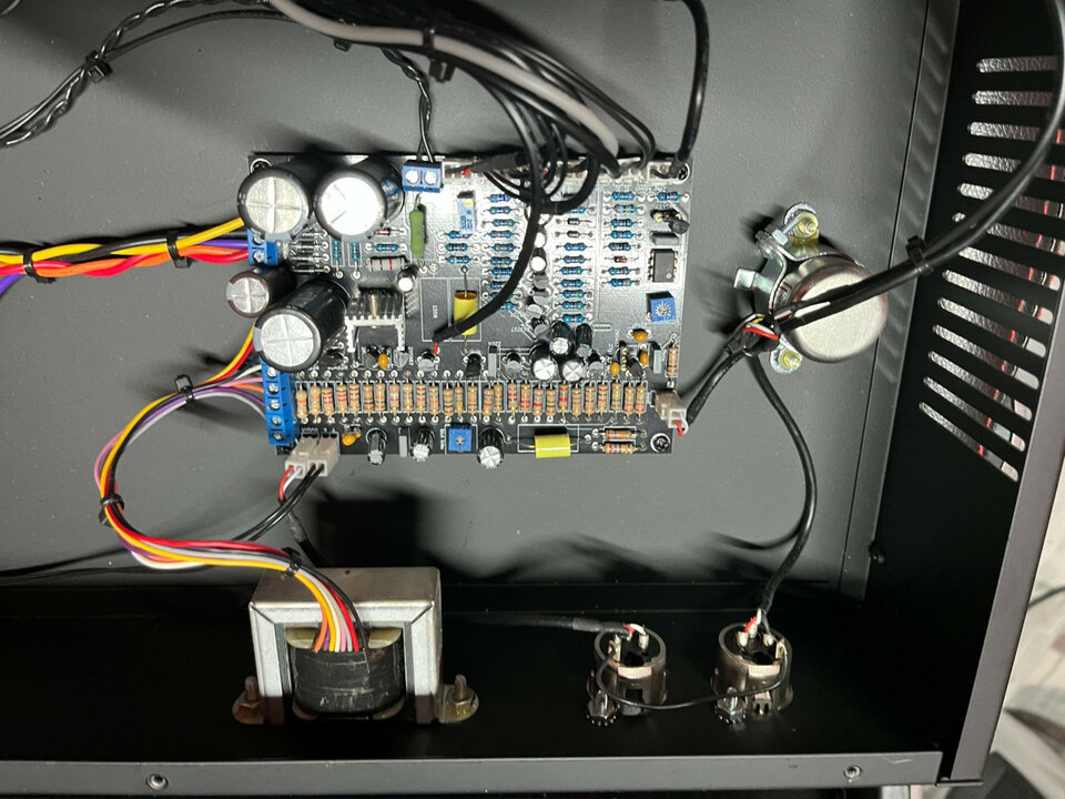 Audioscape Rev F de segunda mano · Foto 4 de 4 · Burgos · 850 €