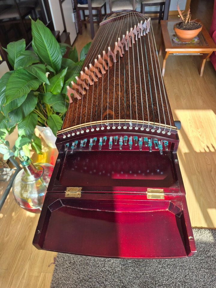 Guzheng o citarra china. de segunda mano · Foto 4 de 10 · Madrid · 250 €