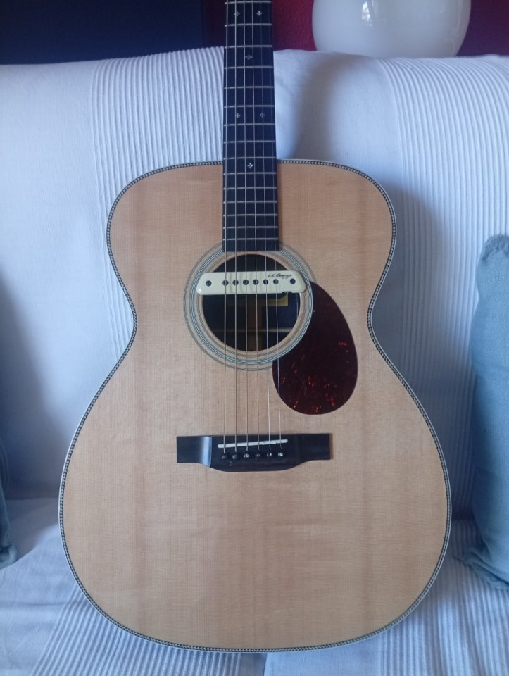Eastman E8 OM con LR Baggs M1 de segunda mano · Foto 2 de 6 · Madrid · 1300 €