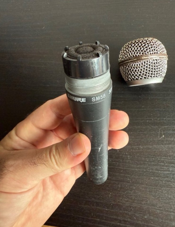 Shure SM58 - Micrófono Dinámico Original de segunda mano · Foto 2 de 8 · Pontevedra · 69 €
