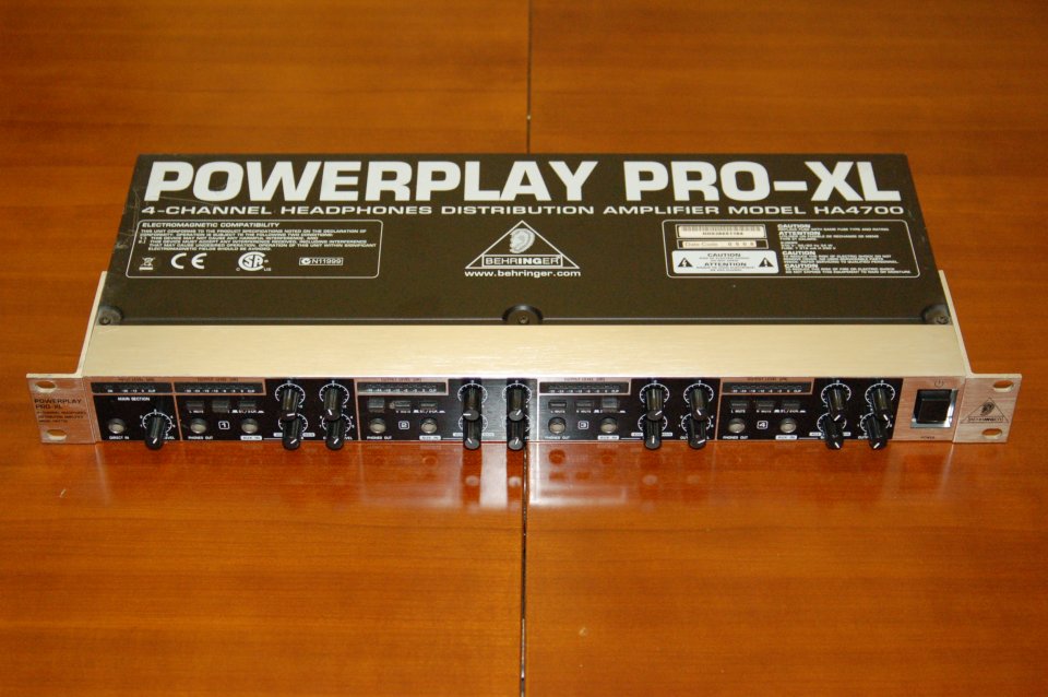 Behringer Powerplay Pro XL HA4700