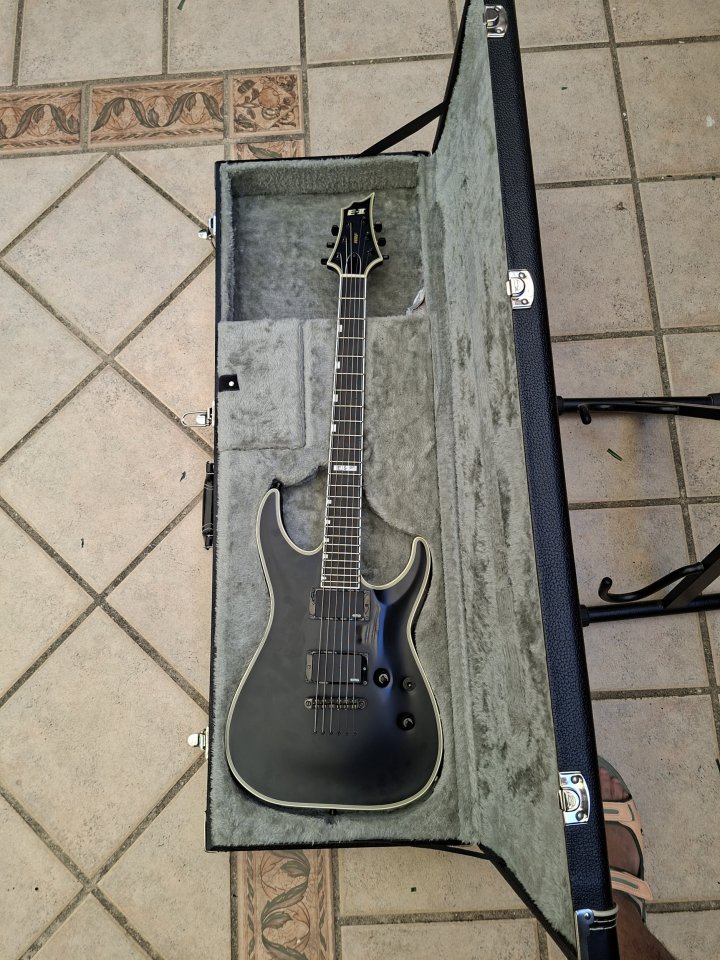 ESP E-II Horizon HRF NT de segunda mano · Foto 2 de 5 · Madrid · 1750 €