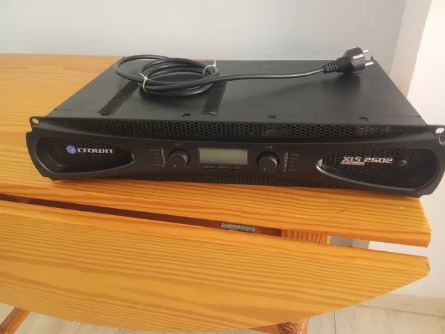 CROWN XLS 2502 de segunda mano · Foto 1 de 4 · Illes Balears · 250 €