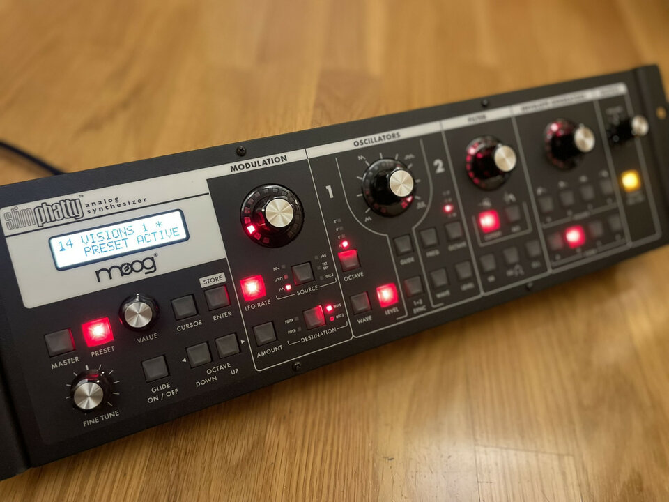 Moog Slim Phatty - Sintetizador analógico