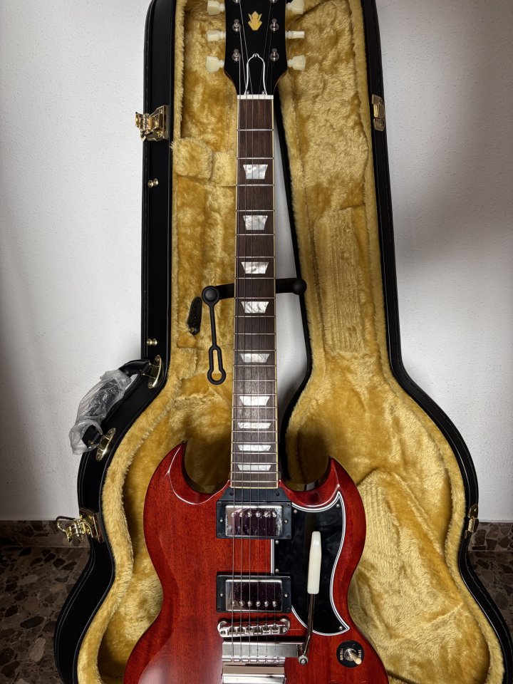 Epiphone 1964 SG Reissue Maestro Vibrola by Gibson