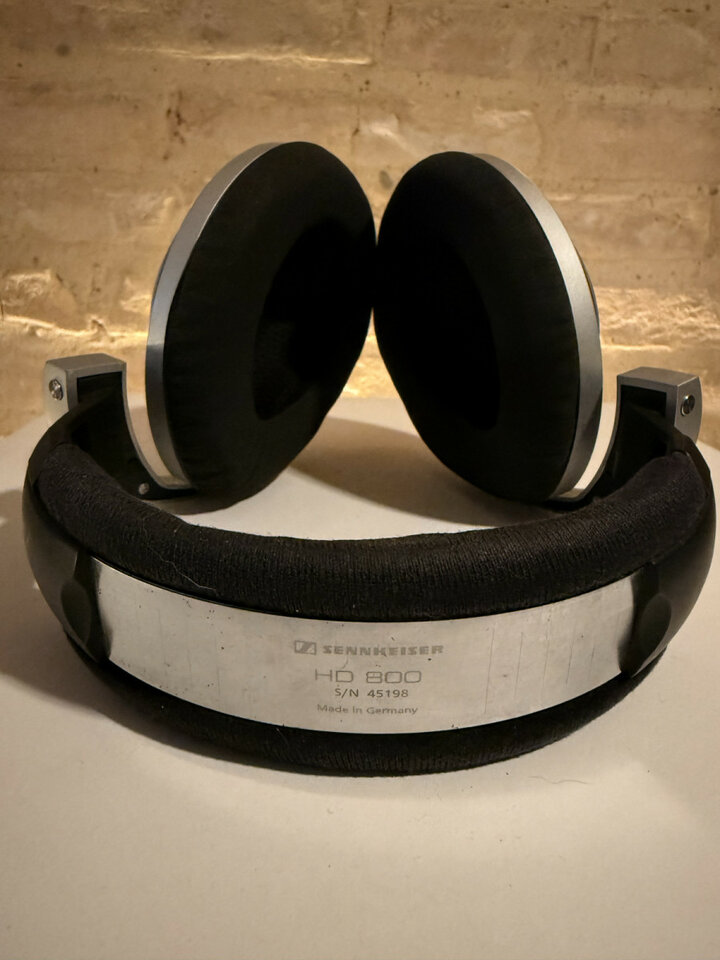 Sennheiser HD 800, incl. Sonarworks de segunda mano · Foto 3 de 6 · Valencia · 750 €