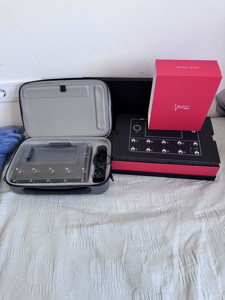 Neural DSP Quad Cortex + Decksaver + Estuche de segunda mano · Foto 3 de 9 · Madrid · 1 €