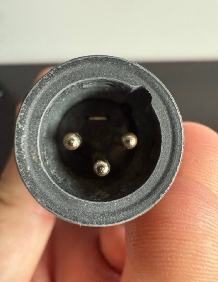 Shure SM58 - Micrófono Dinámico Original de segunda mano · Foto 5 de 8 · Pontevedra · 69 €