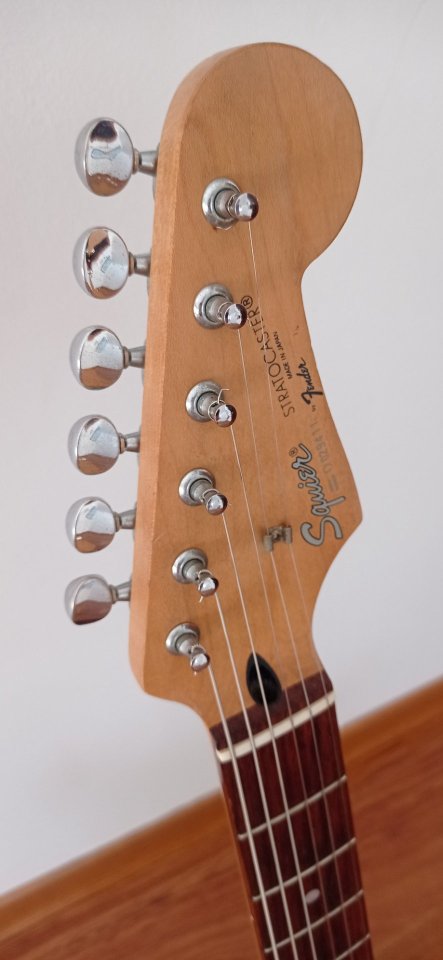 Guitarra eléctrica Squier Stratocaster Japón 1993 de segunda mano · Foto 4 de 10 · Cuenca · 270 €