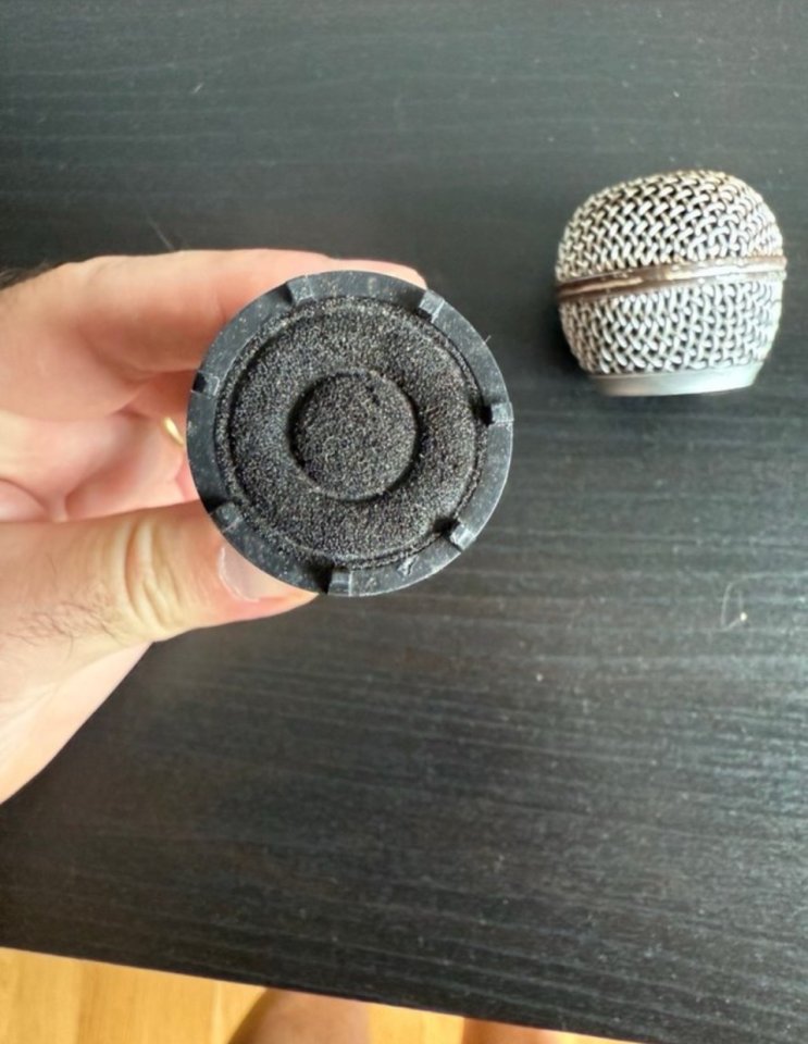 Shure SM58 - Micrófono Dinámico Original de segunda mano · Foto 6 de 8 · Pontevedra · 69 €