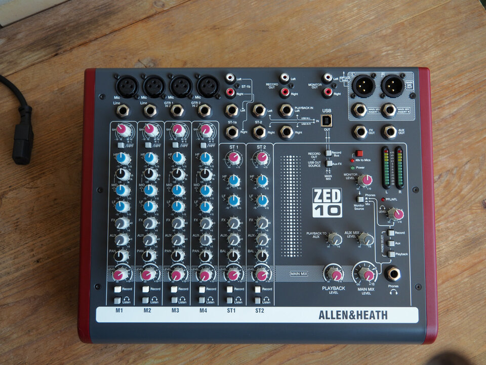 Allen & Heath ZED-10