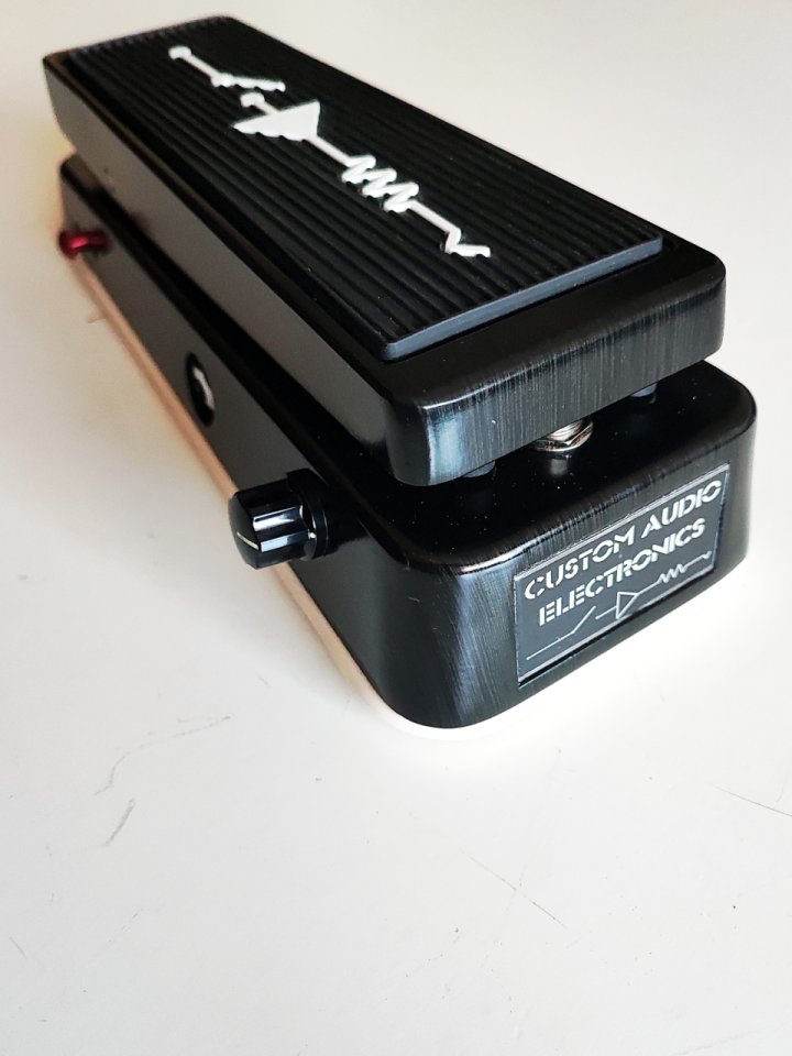 Dunlop MXR MC404 CAE Wah