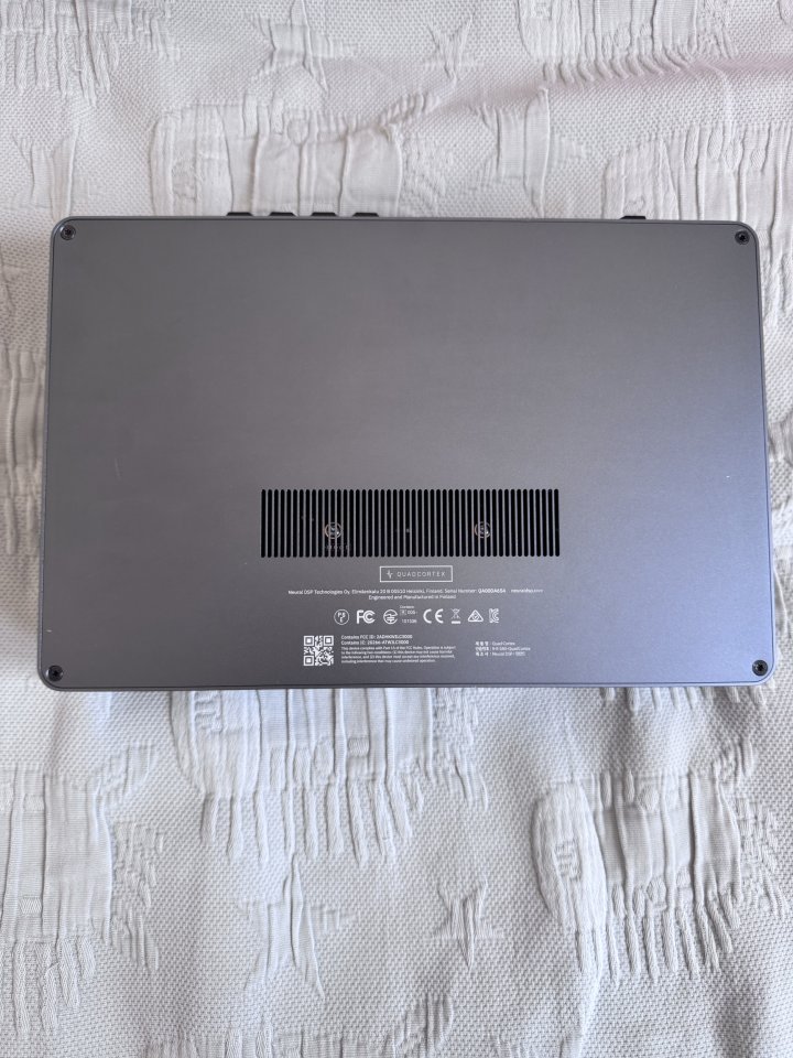 Neural DSP Quad Cortex + Decksaver + Estuche de segunda mano · Foto 5 de 9 · Madrid · 1 €