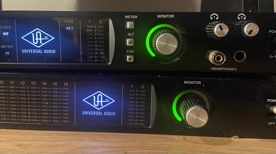 DOS UAD APOLLO buen precio