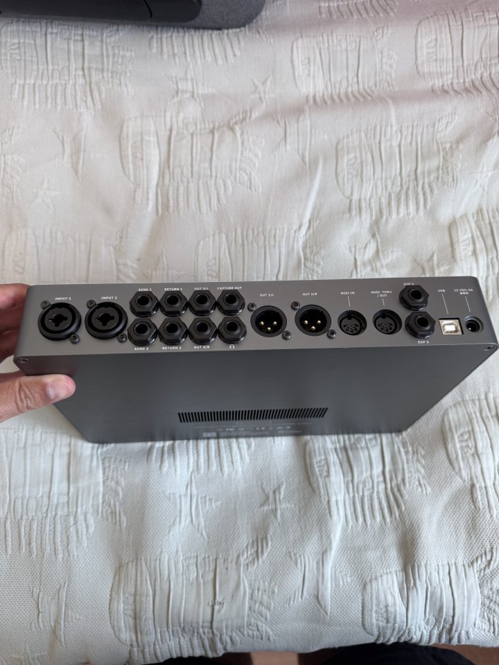 Neural DSP Quad Cortex + Decksaver + Estuche de segunda mano · Foto 6 de 9 · Madrid · 1 €