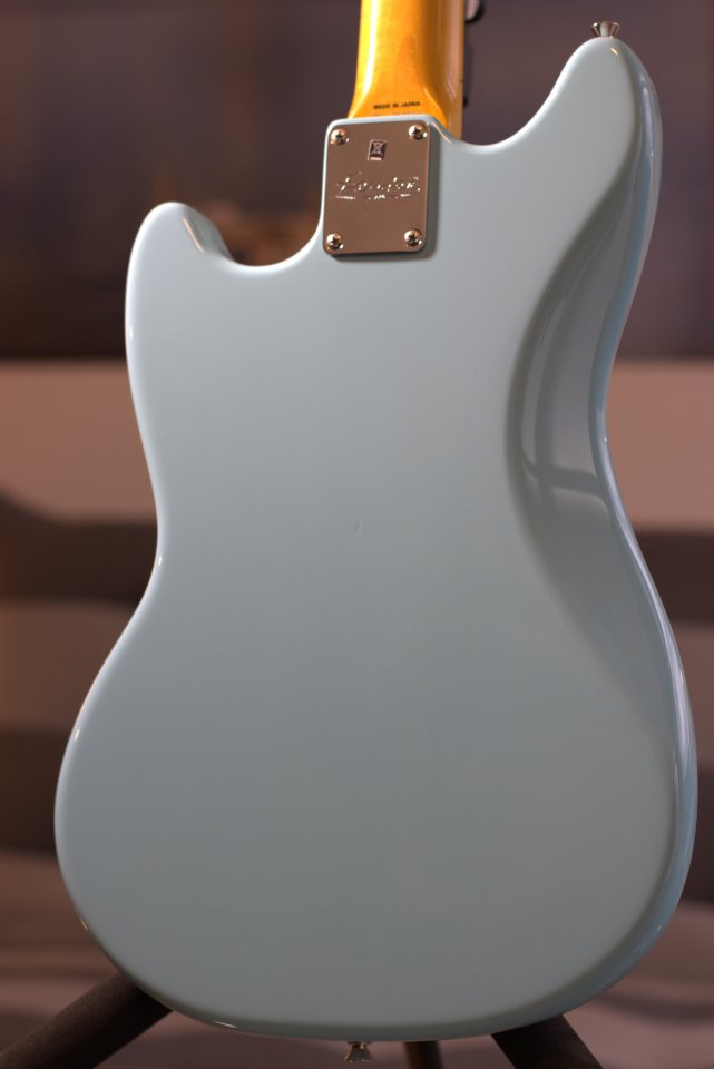 Fender Mustang Kurt Cobain MiJ del 2012