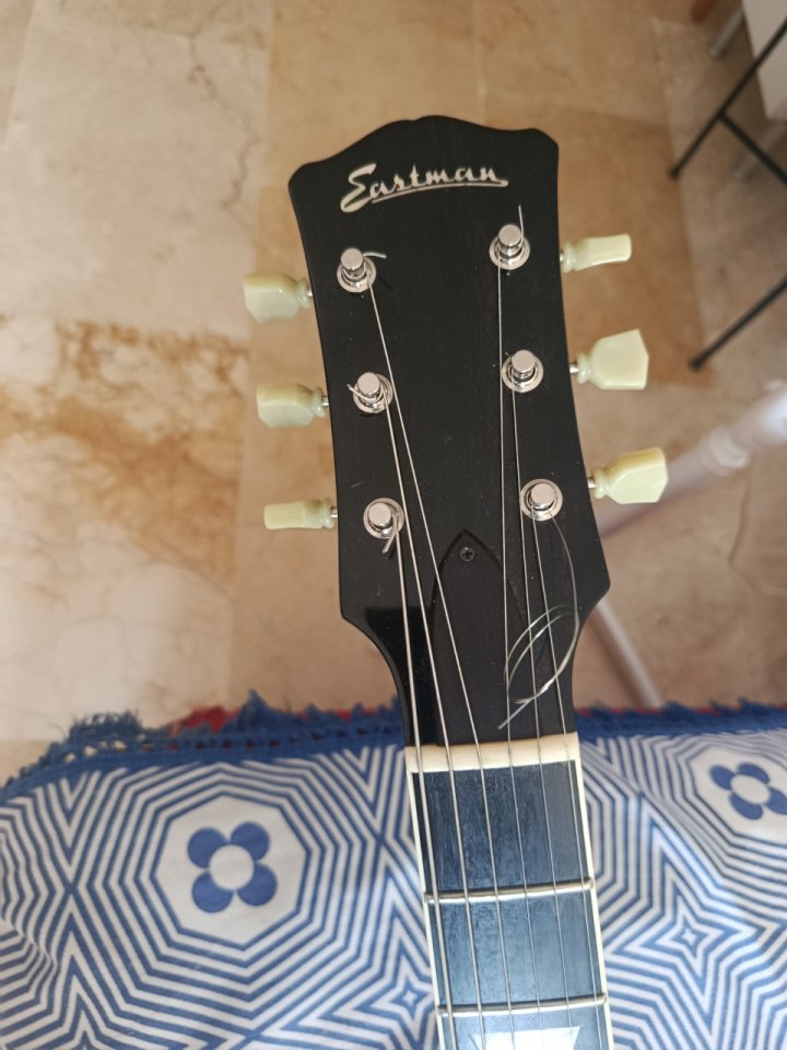 Eastman SB 59 bk-ltd de segunda mano · Foto 4 de 8 · Cádiz · 1500 €