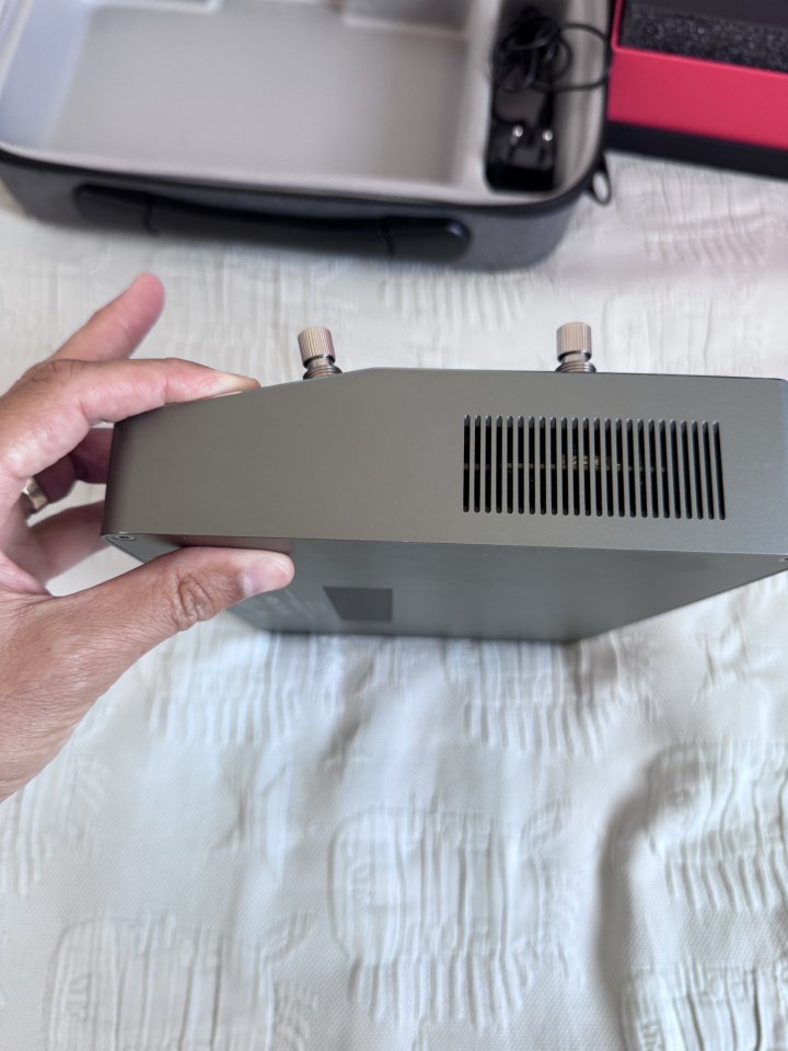 Neural DSP Quad Cortex + Decksaver + Estuche de segunda mano · Foto 7 de 9 · Madrid · 1 €