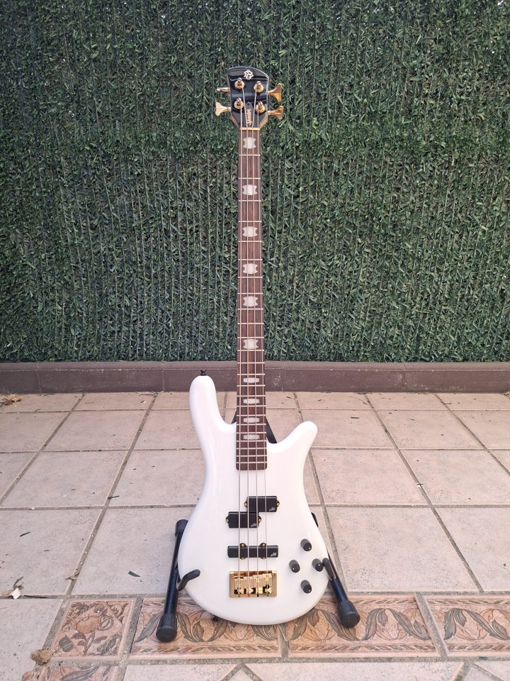 Spector Icon NS-2 White Gloss de segunda mano · Foto 1 de 4 · Madrid · 850 €