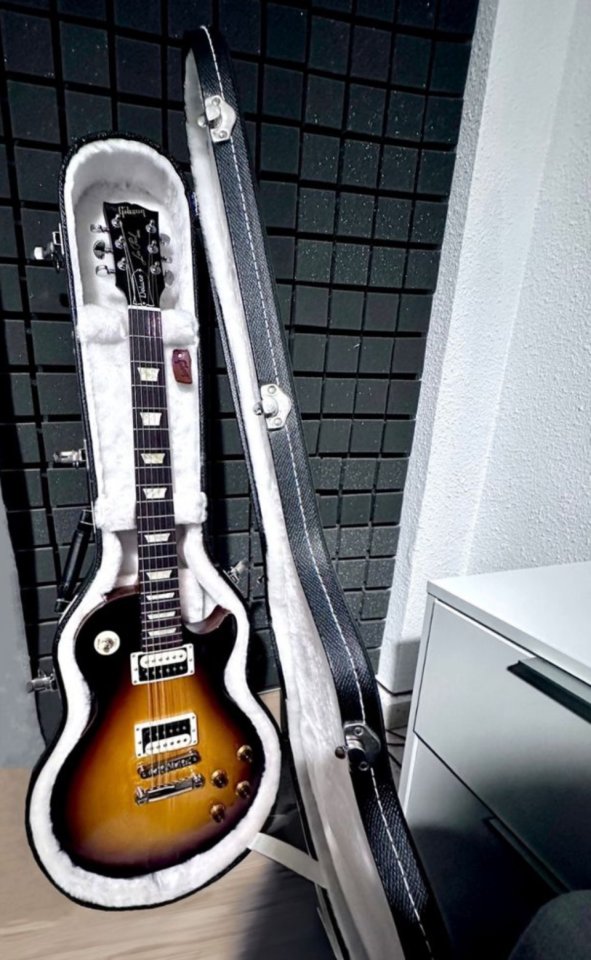 Gibson Lespaul Studio Deluxe II de segunda mano · Foto 7 de 8 · Málaga · 1450 €