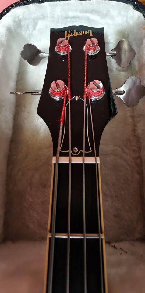 Gibson Midtown Standard Bass cherry USA (2013) de segunda mano · Foto 8 de 10 · Lugo · 2200 €