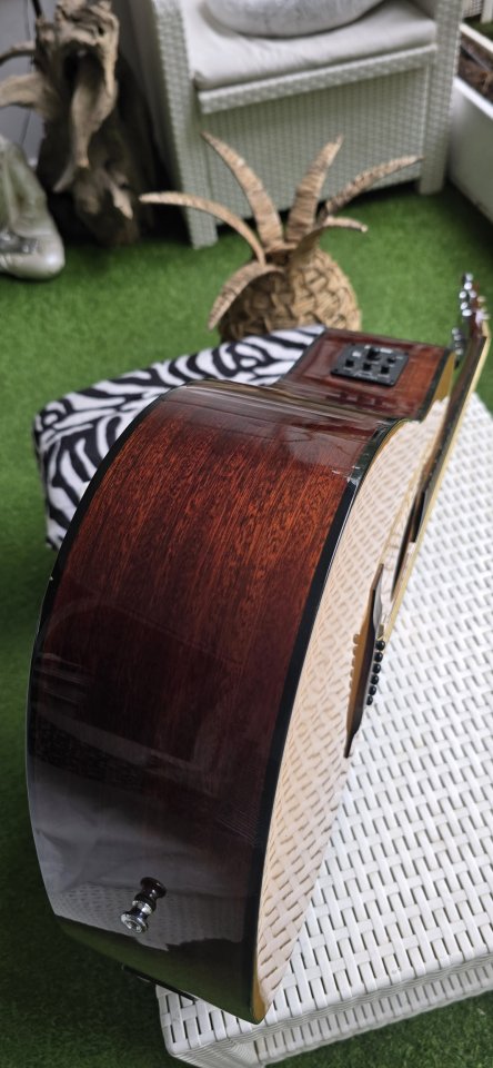 Fender FG300 ce de segunda mano · Foto 8 de 10 · Madrid · 180 €