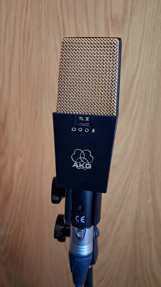 Microfono de Condesador AKG C414 TLII BULS