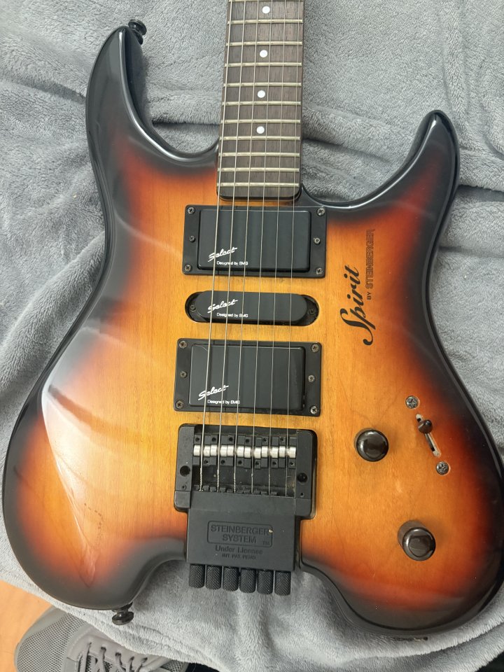 Spirit by Steinberger GU-Deluxe  de segunda mano · Foto 3 de 8 · Gipuzkoa · 1100 €
