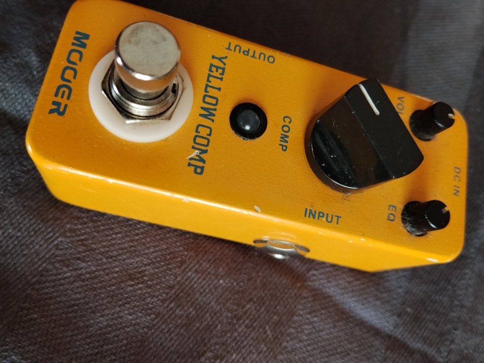 Mooer Yellow Comp (28€ en mano en Madrid)