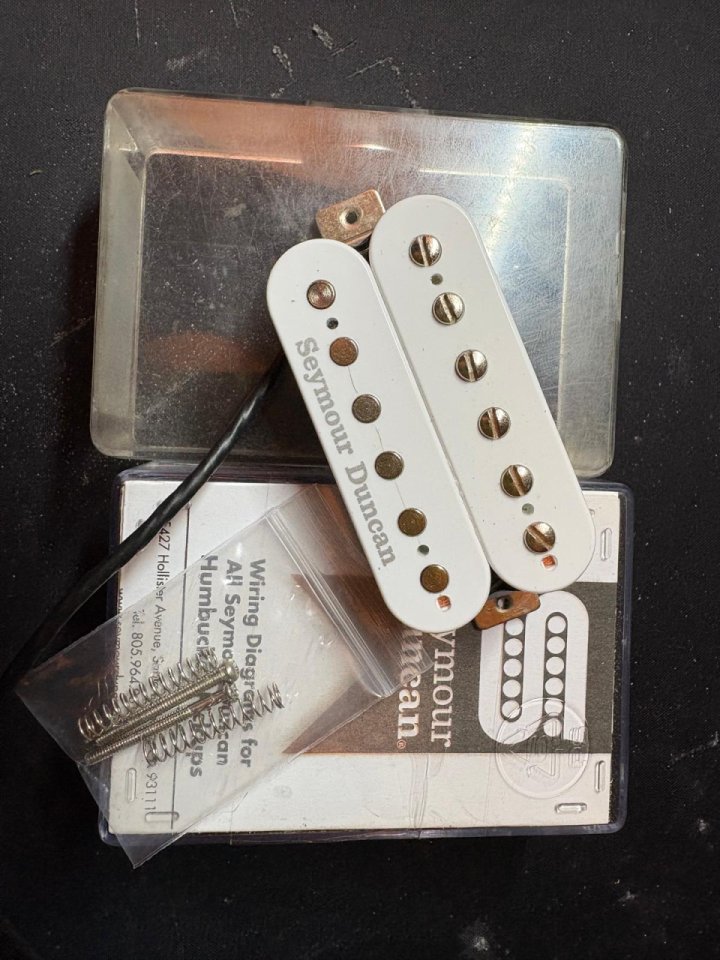 pastilla mastil seymour duncan SH-6N blanca (cambio zebra)