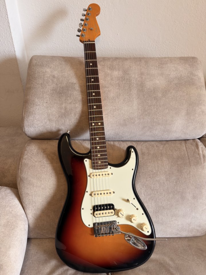 Fender Ultra Stratocaster HSS