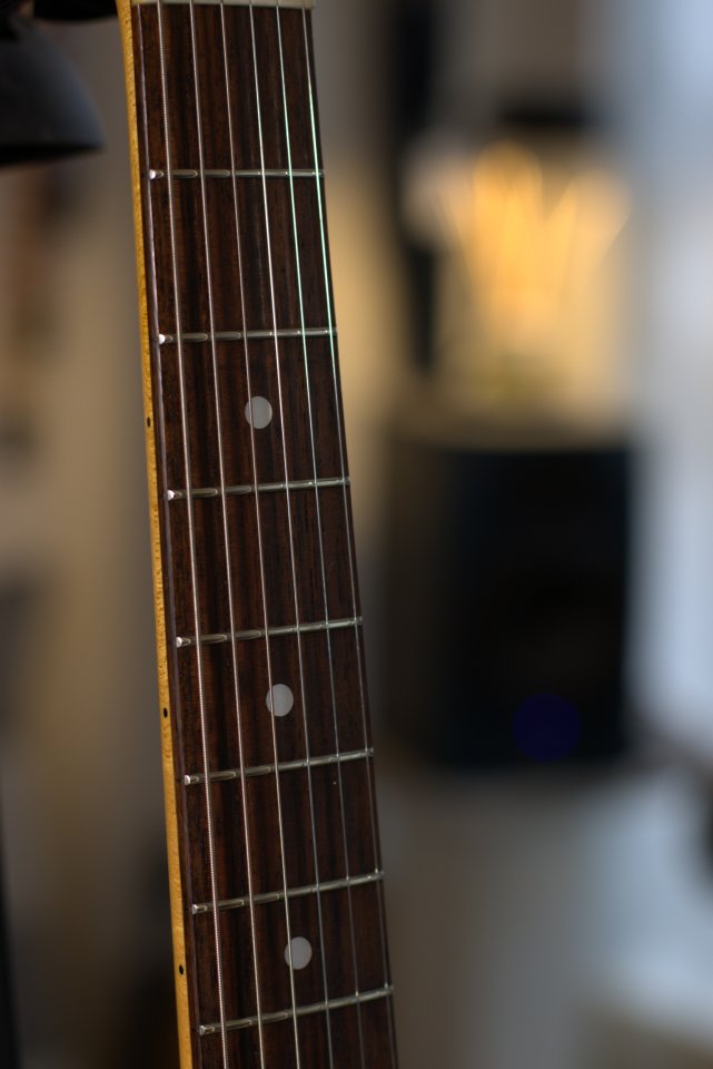 Fender Mustang Kurt Cobain MiJ del 2012