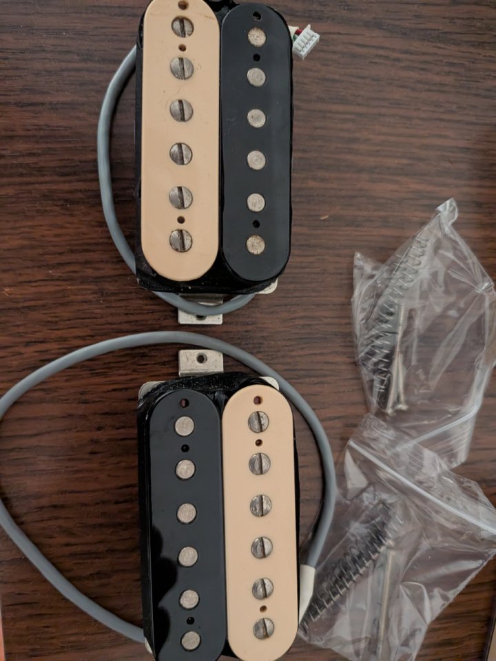 Set Gibson 57+ y 57 classic ZEBRA de segunda mano · Foto 1 de 3 · Barcelona · 160 €