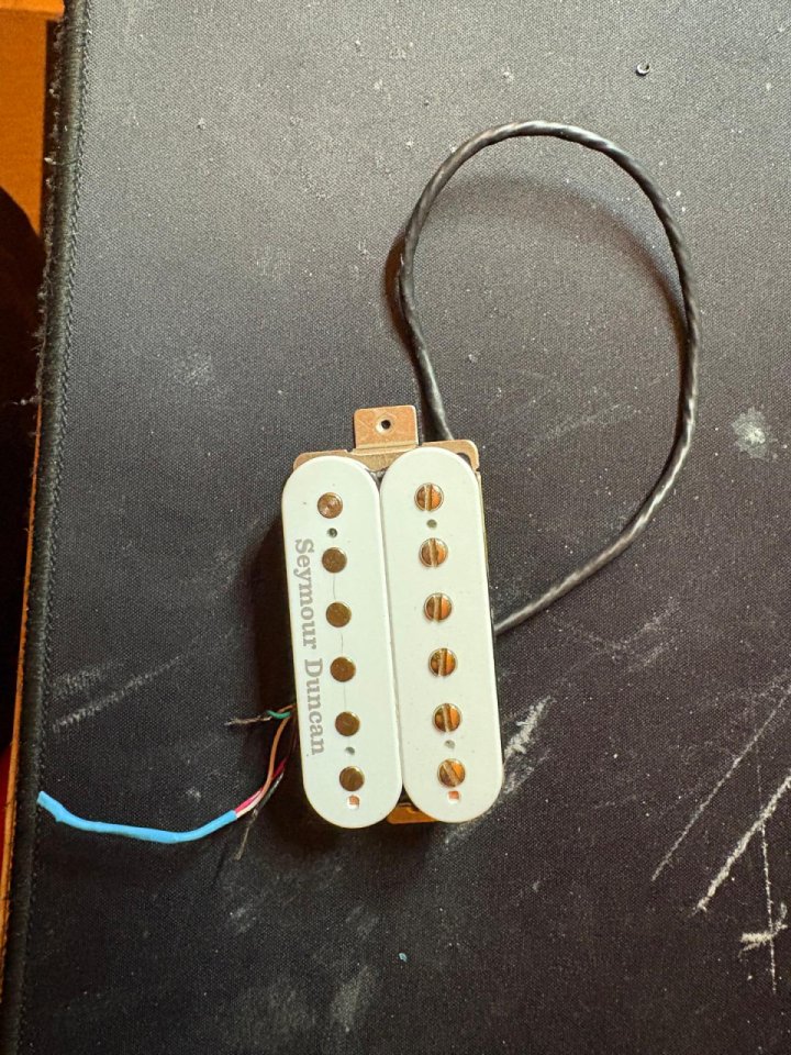 pastilla mastil seymour duncan SH-6N blanca (cambio zebra)