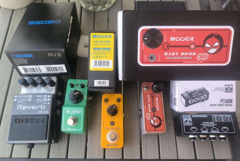 Pedales calidad y muy rebajados: Boss, Ibanez, Mooer,...