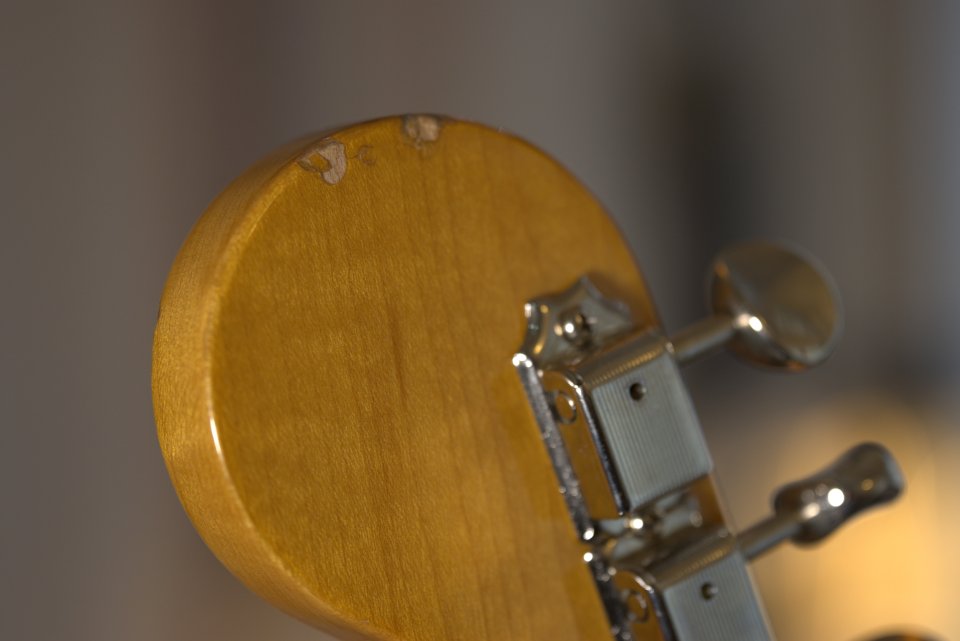 Fender Mustang Kurt Cobain MiJ del 2012