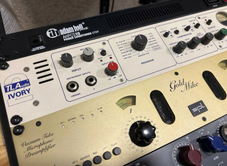 Previo a válvulas y compresor TLA IVORY 5060